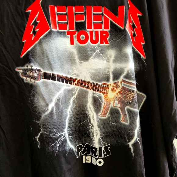 DEFEND PARIS T-shirt - Picture 2 of 4